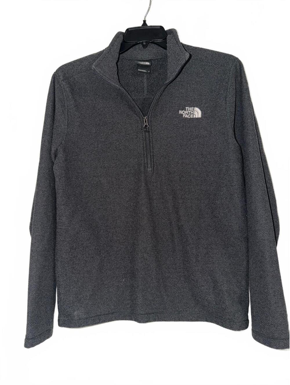 The North Face Men's Medium Gray Half-Zip Pullover